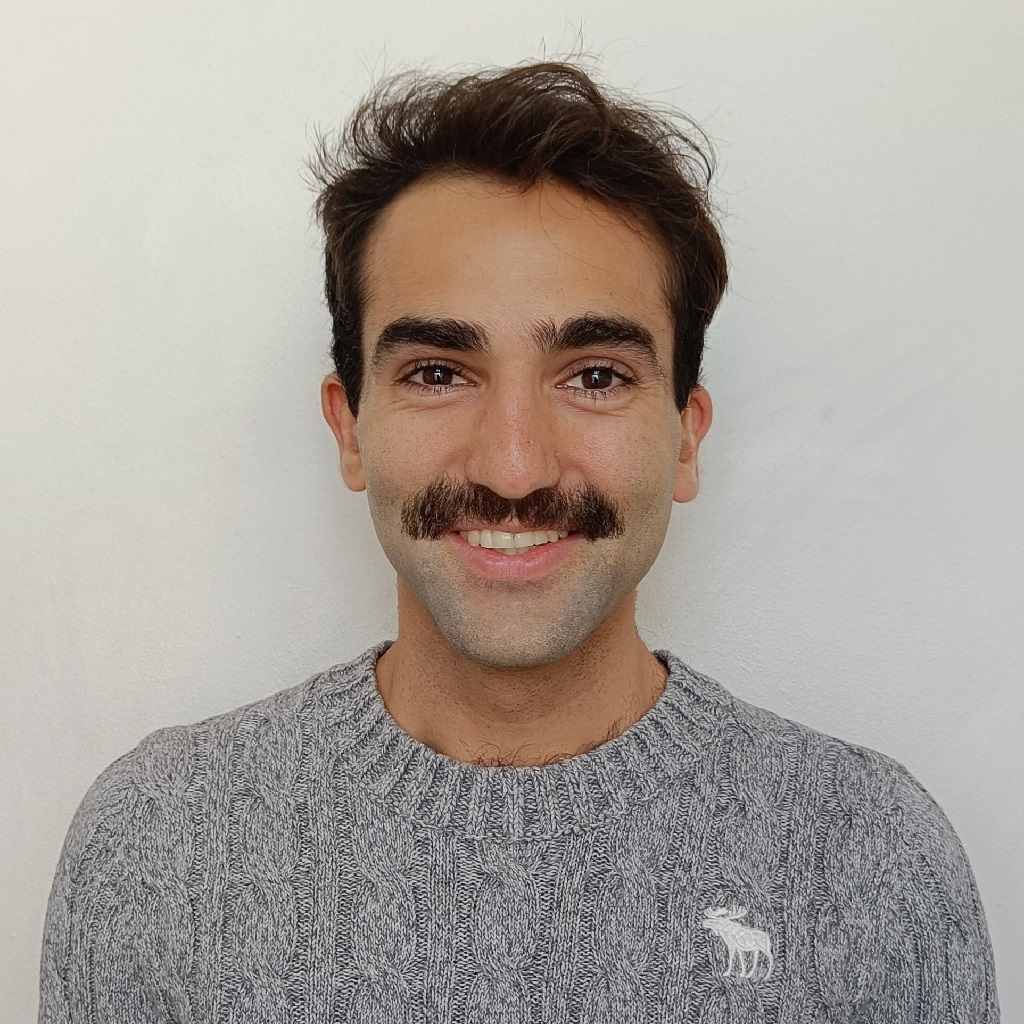 Picture of Armon Hakimi