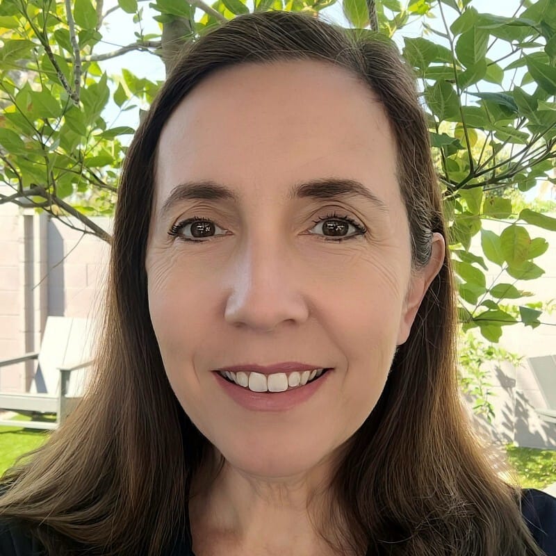 Picture of Jenn Skeivik